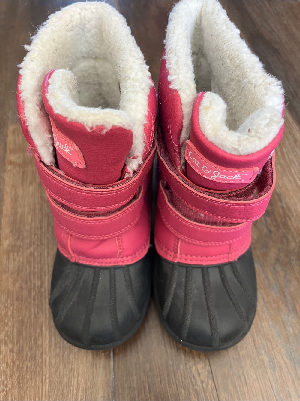 Cat and Jack girls size 11 pink winter boots. Great condition.